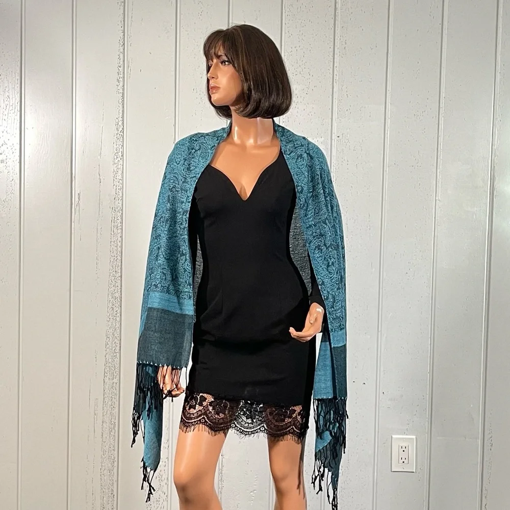 Women's Blue & Black Paisley Print Shawl Scarf with Fringe
